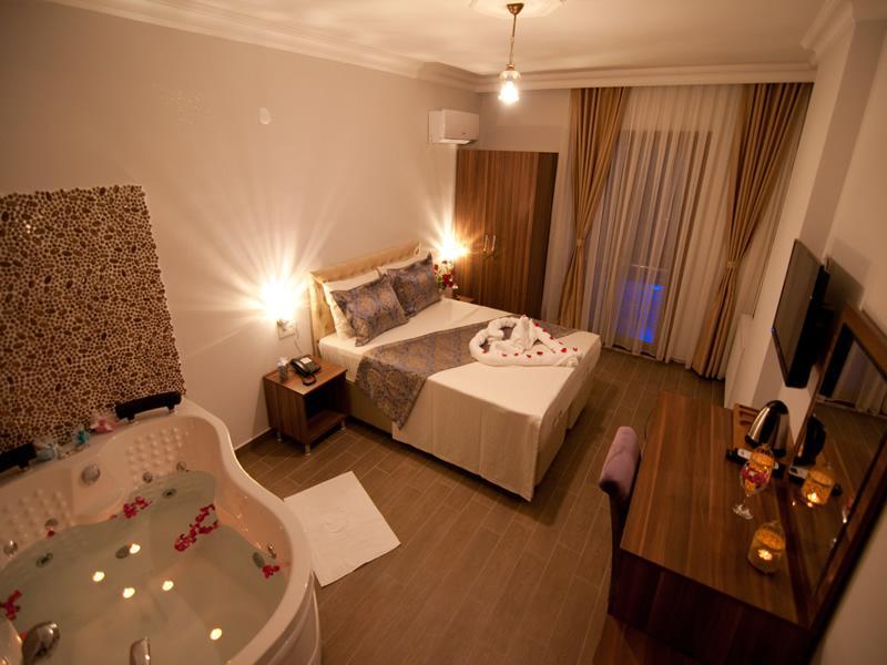 Defne Hotel อักวา ภายนอก รูปภาพ